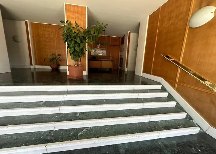 Difronte A San Siro شقة